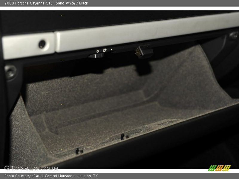 Sand White / Black 2008 Porsche Cayenne GTS