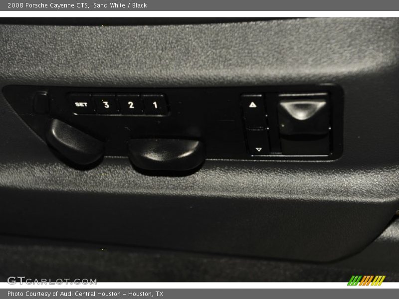 Sand White / Black 2008 Porsche Cayenne GTS