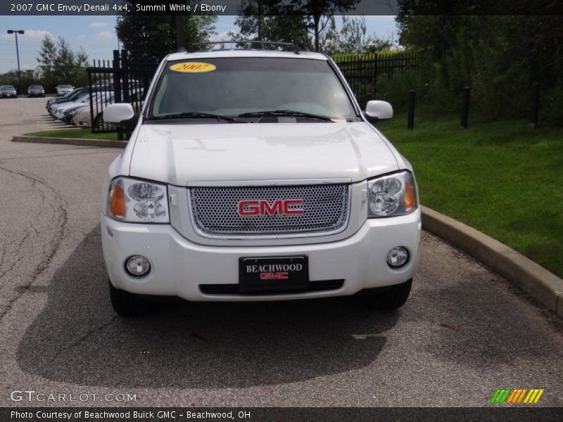 Summit White / Ebony 2007 GMC Envoy Denali 4x4