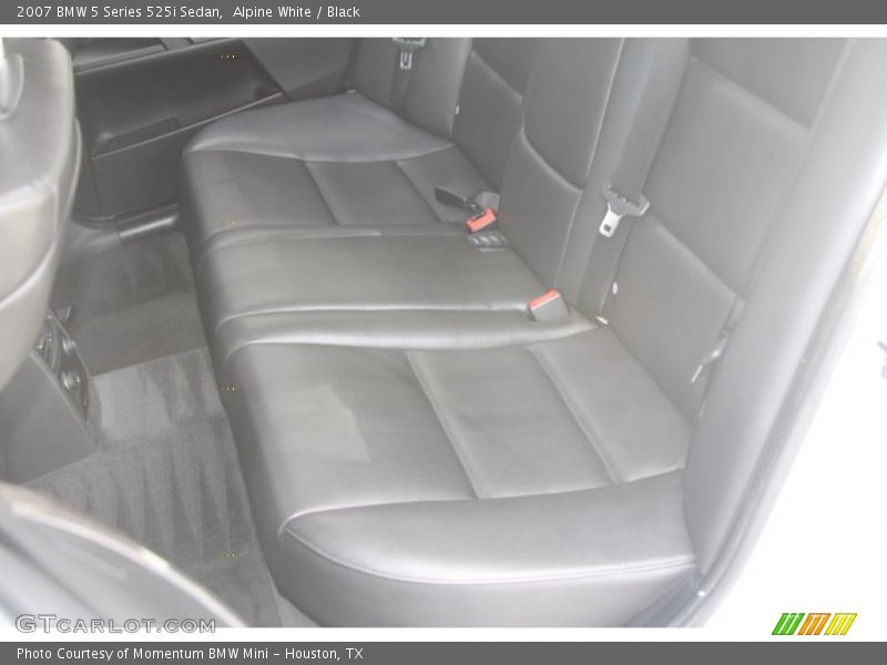 Alpine White / Black 2007 BMW 5 Series 525i Sedan