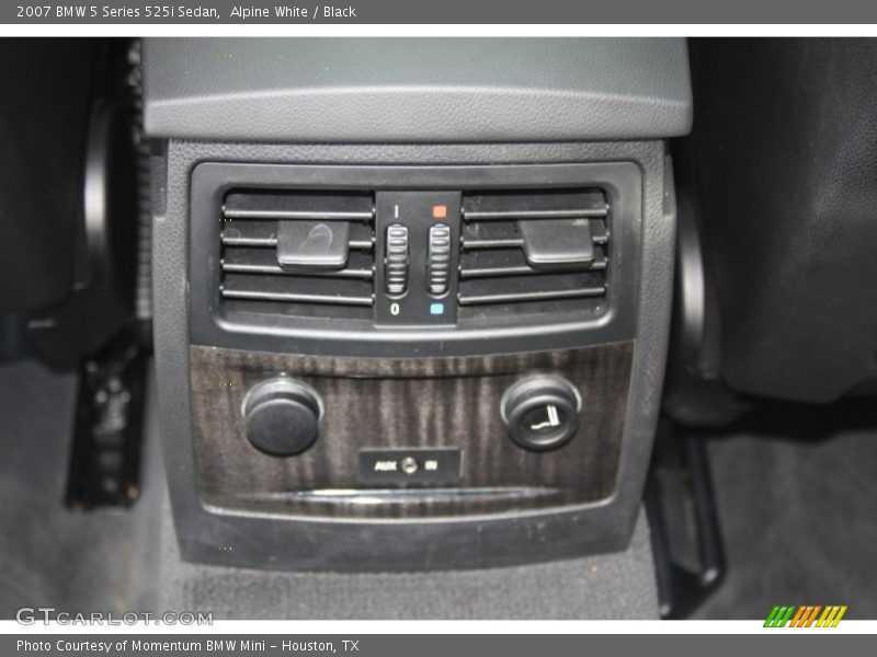 Alpine White / Black 2007 BMW 5 Series 525i Sedan