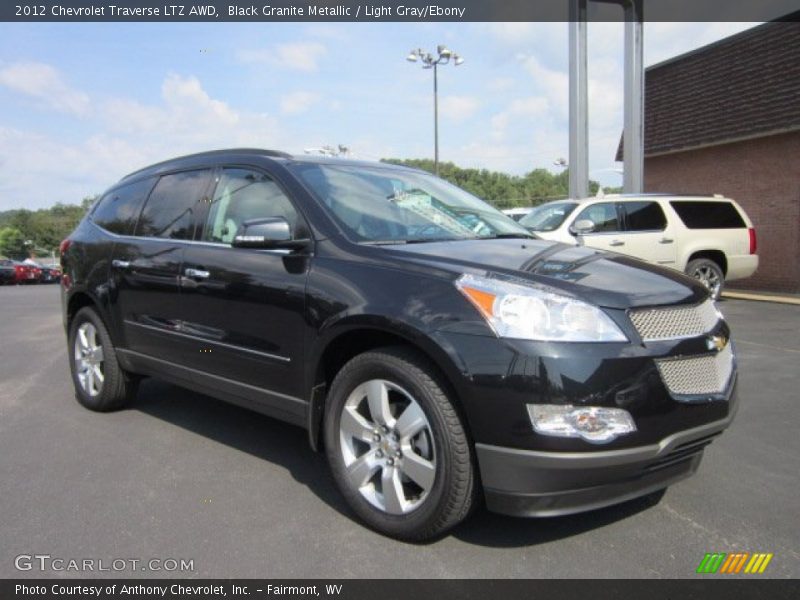 Front 3/4 View of 2012 Traverse LTZ AWD
