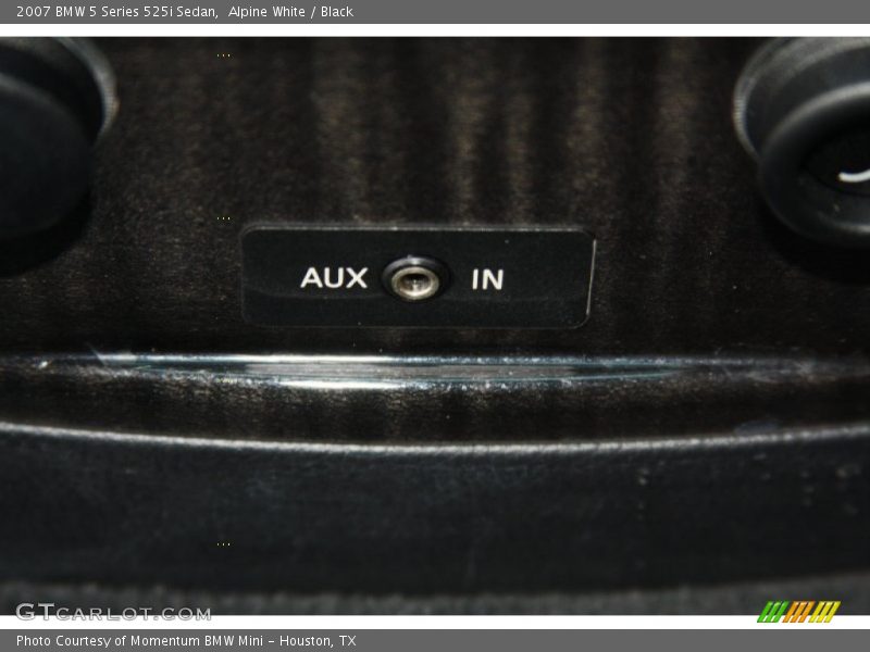 Alpine White / Black 2007 BMW 5 Series 525i Sedan