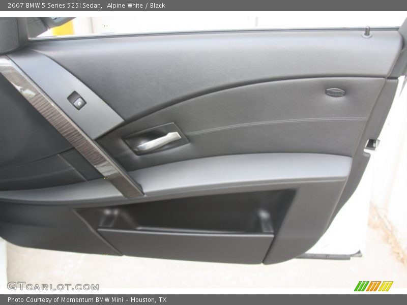 Alpine White / Black 2007 BMW 5 Series 525i Sedan