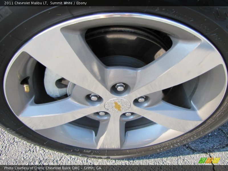 Summit White / Ebony 2011 Chevrolet Malibu LT