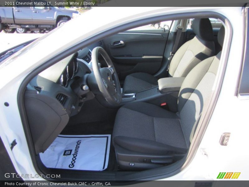 Summit White / Ebony 2011 Chevrolet Malibu LT