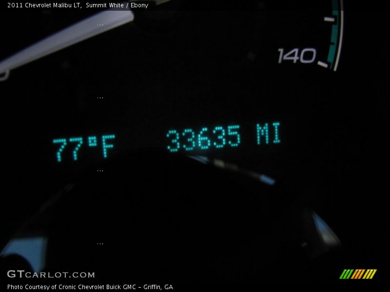 Summit White / Ebony 2011 Chevrolet Malibu LT