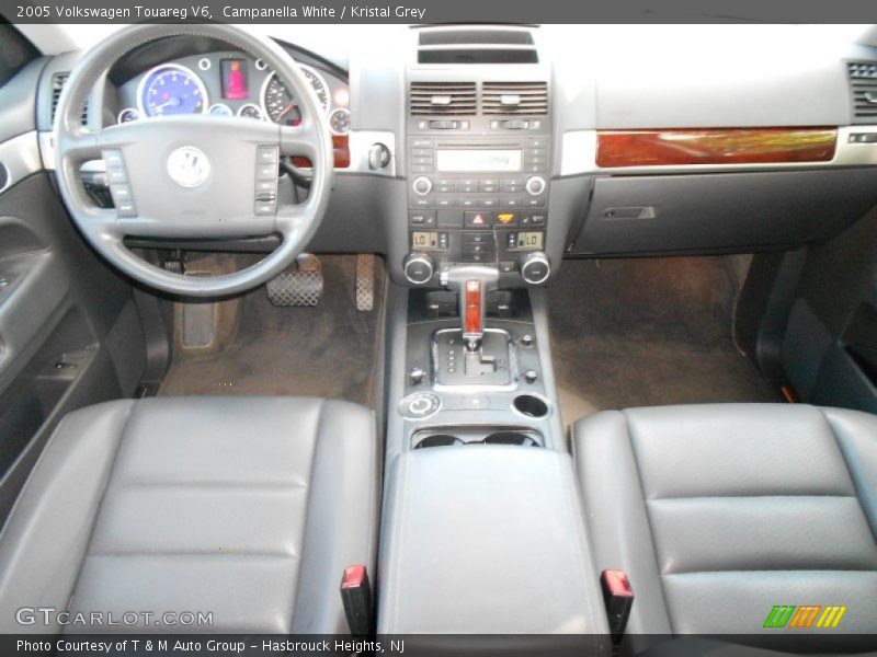 Campanella White / Kristal Grey 2005 Volkswagen Touareg V6