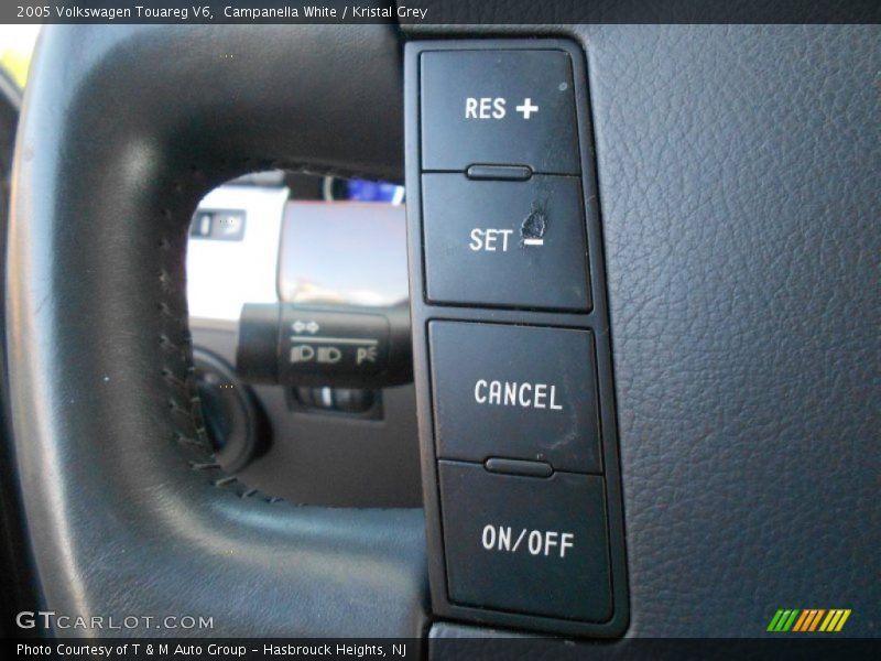 Campanella White / Kristal Grey 2005 Volkswagen Touareg V6