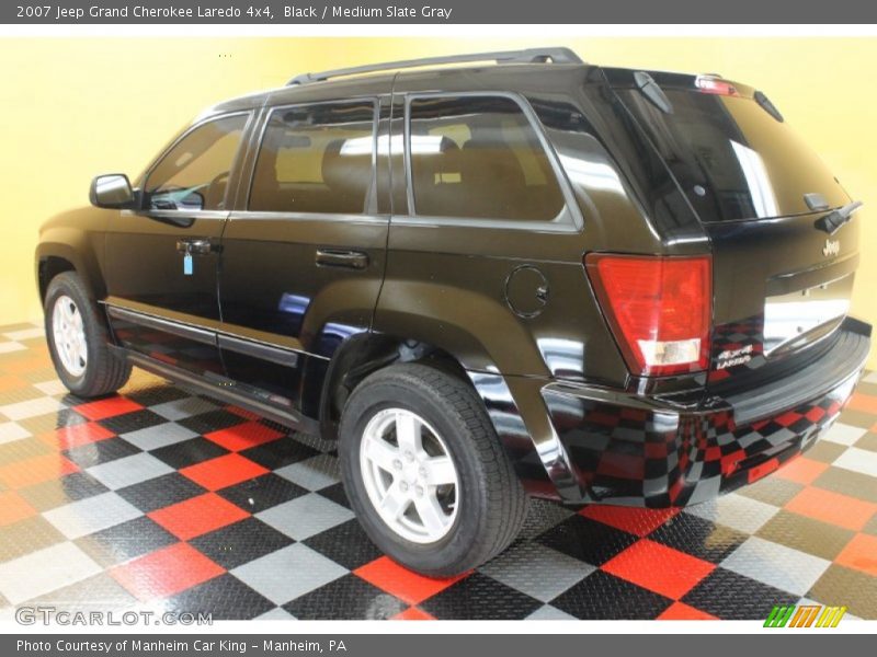Black / Medium Slate Gray 2007 Jeep Grand Cherokee Laredo 4x4
