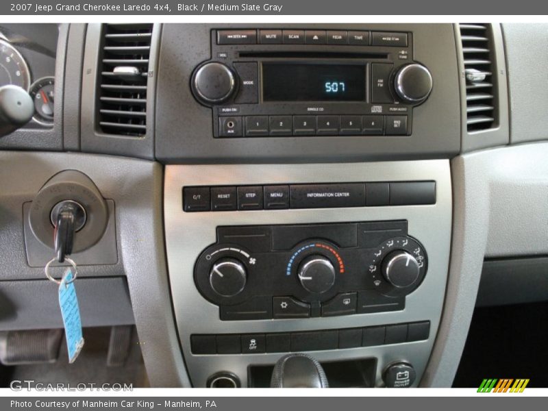 Black / Medium Slate Gray 2007 Jeep Grand Cherokee Laredo 4x4