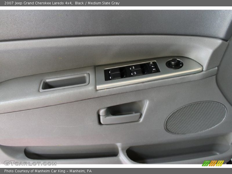 Black / Medium Slate Gray 2007 Jeep Grand Cherokee Laredo 4x4