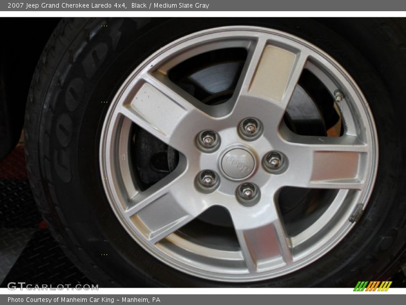 Black / Medium Slate Gray 2007 Jeep Grand Cherokee Laredo 4x4