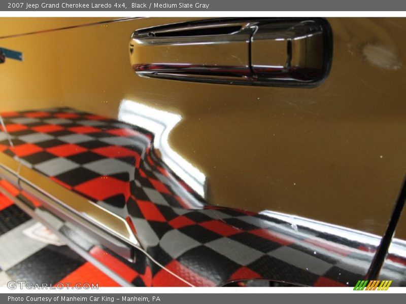 Black / Medium Slate Gray 2007 Jeep Grand Cherokee Laredo 4x4