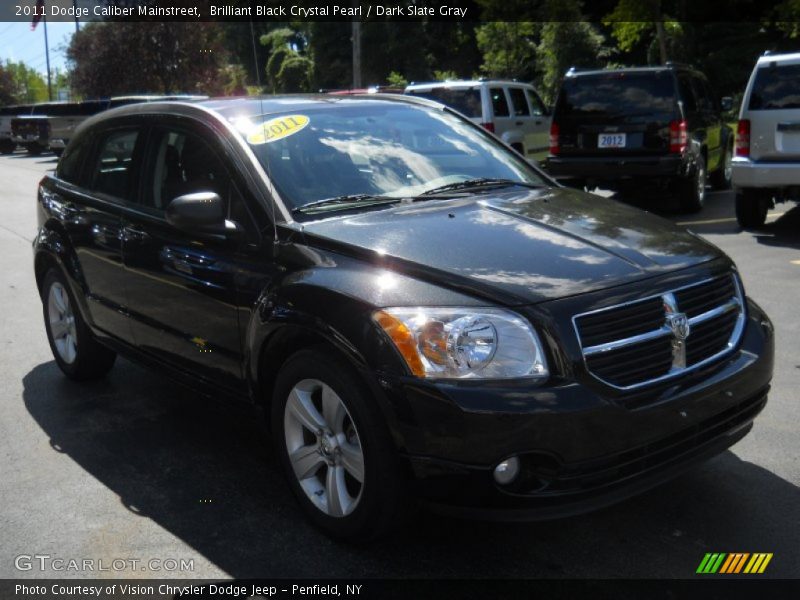 Brilliant Black Crystal Pearl / Dark Slate Gray 2011 Dodge Caliber Mainstreet