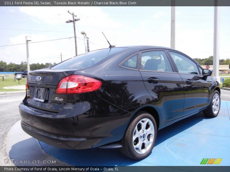  2011 Fiesta SEL Sedan Tuxedo Black Metallic