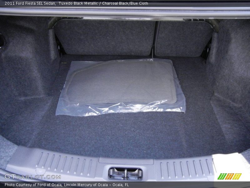  2011 Fiesta SEL Sedan Trunk