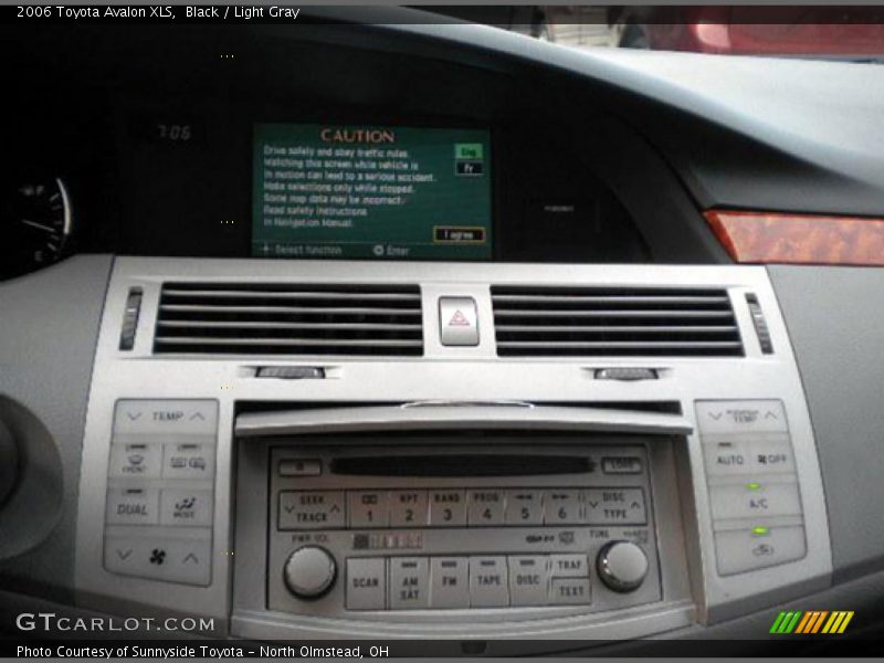 Black / Light Gray 2006 Toyota Avalon XLS