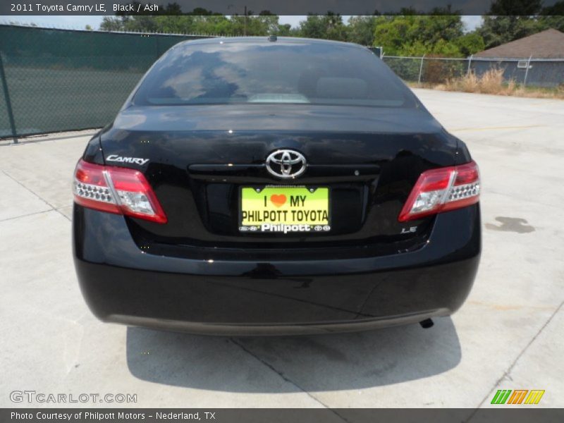 Black / Ash 2011 Toyota Camry LE