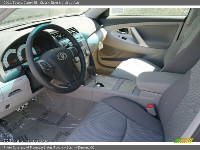 Classic Silver Metallic / Ash 2011 Toyota Camry SE