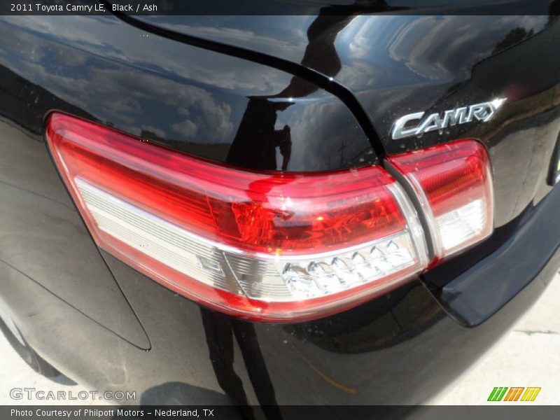 Black / Ash 2011 Toyota Camry LE
