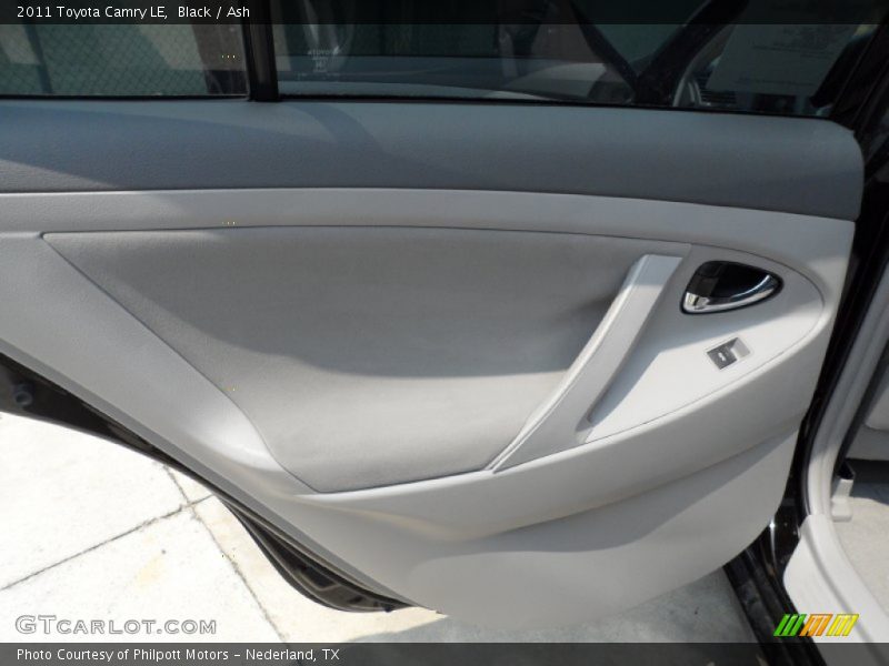 Black / Ash 2011 Toyota Camry LE