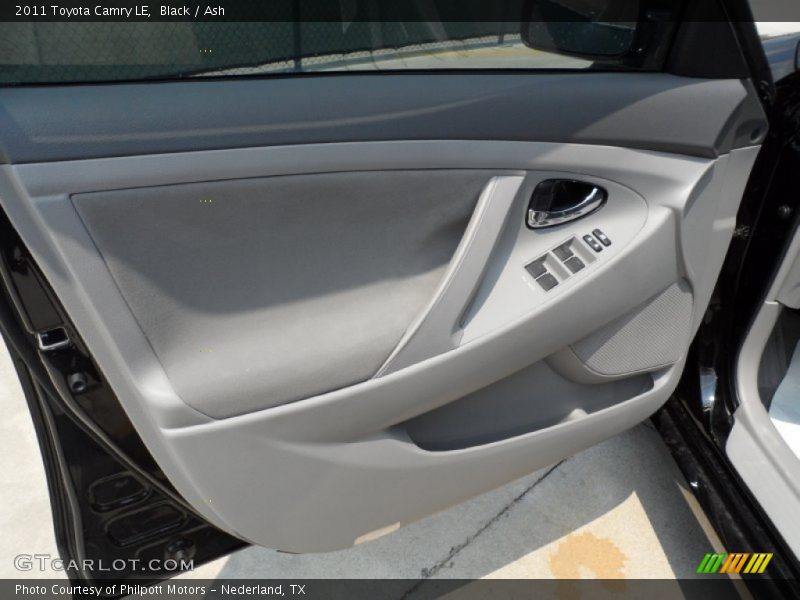 Black / Ash 2011 Toyota Camry LE