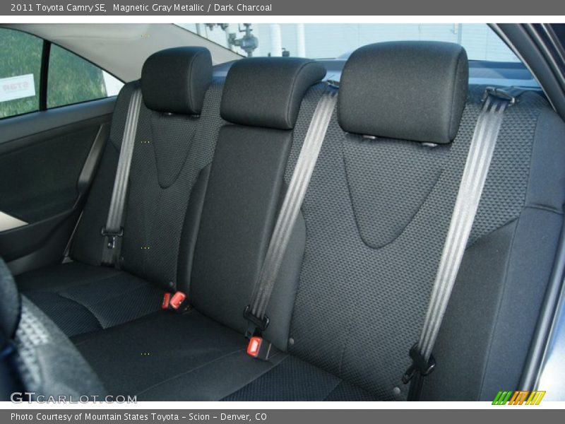 Magnetic Gray Metallic / Dark Charcoal 2011 Toyota Camry SE