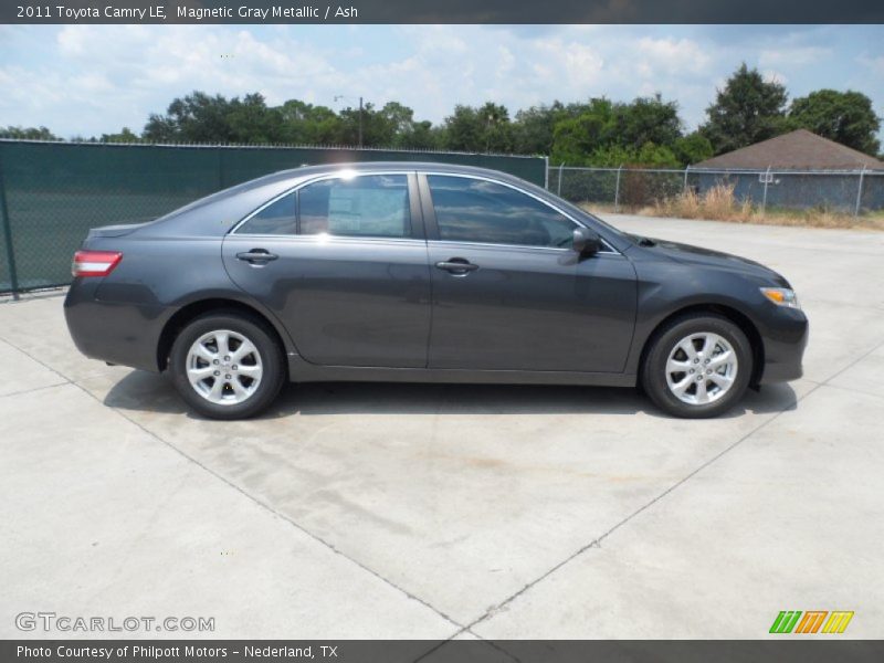 Magnetic Gray Metallic / Ash 2011 Toyota Camry LE