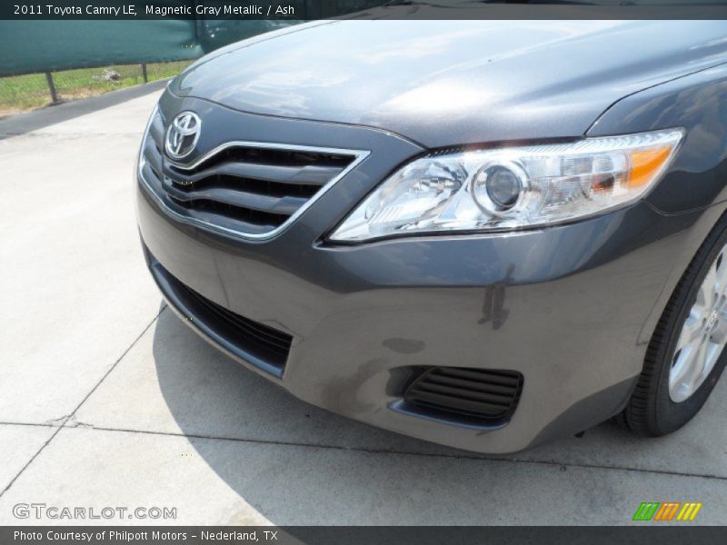 Magnetic Gray Metallic / Ash 2011 Toyota Camry LE