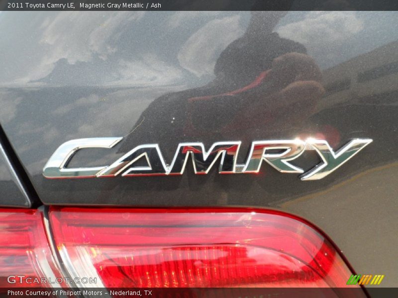 Magnetic Gray Metallic / Ash 2011 Toyota Camry LE