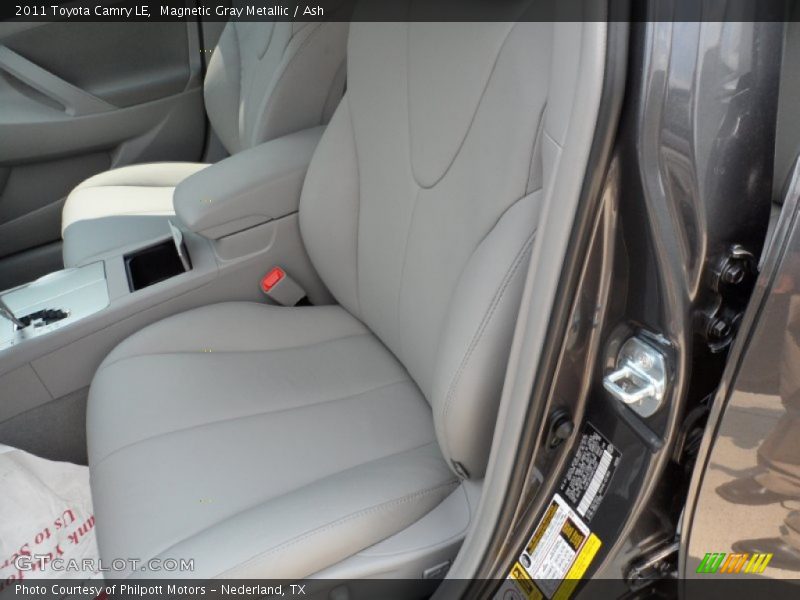 Magnetic Gray Metallic / Ash 2011 Toyota Camry LE