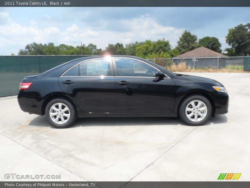 Black / Ash 2011 Toyota Camry LE