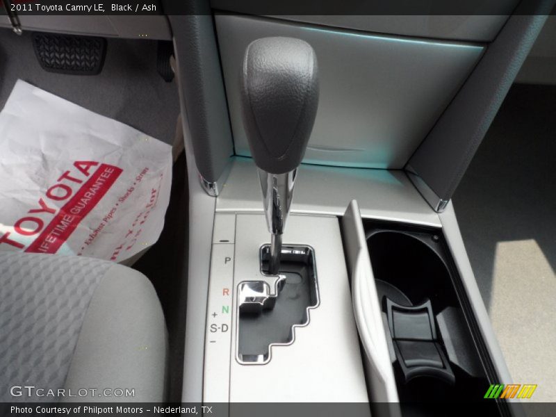 Black / Ash 2011 Toyota Camry LE