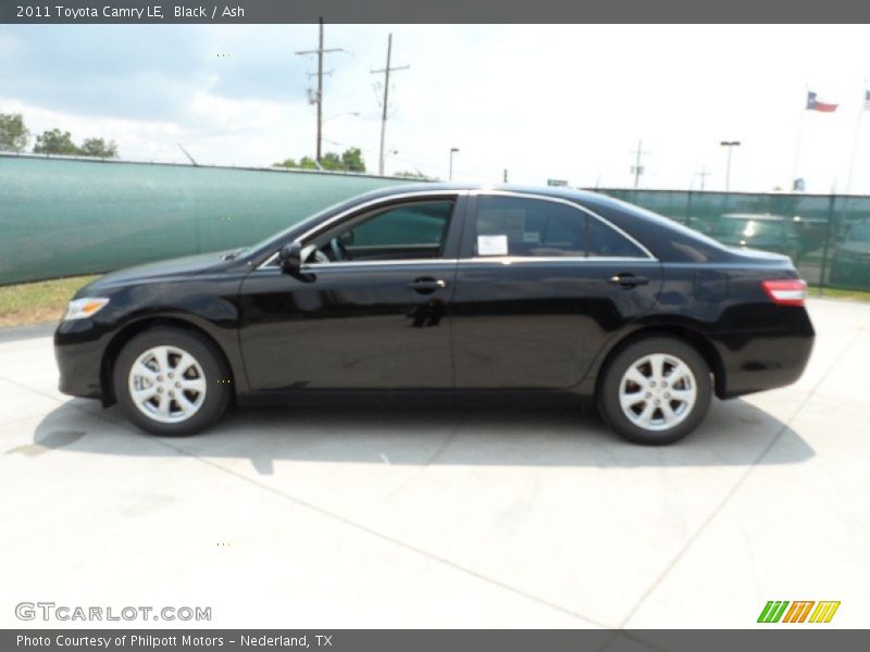 Black / Ash 2011 Toyota Camry LE