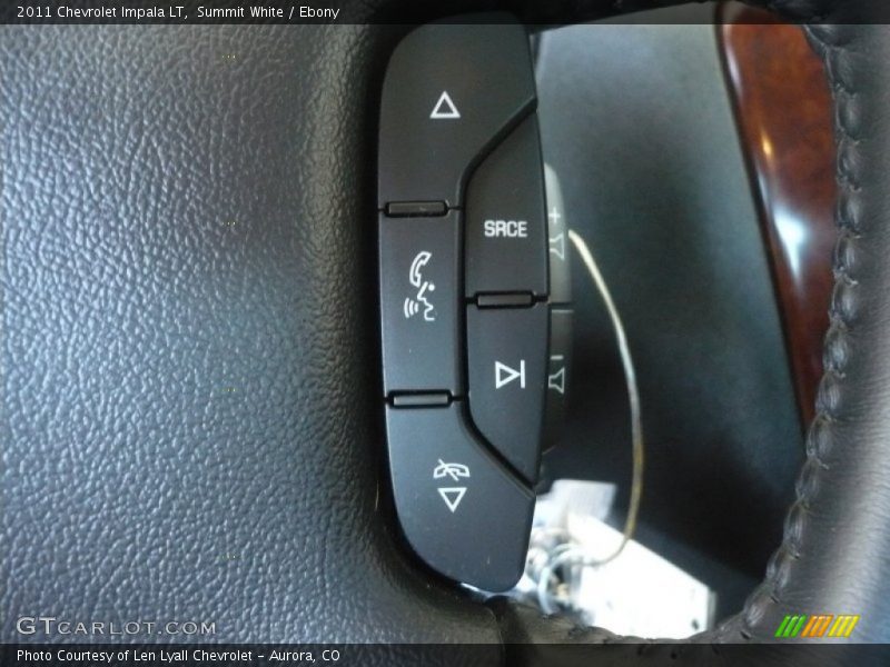 Summit White / Ebony 2011 Chevrolet Impala LT