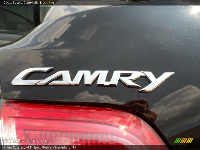 Black / Ash 2011 Toyota Camry LE