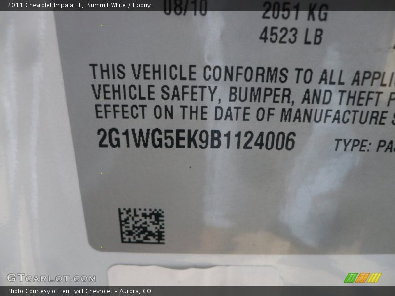 Summit White / Ebony 2011 Chevrolet Impala LT