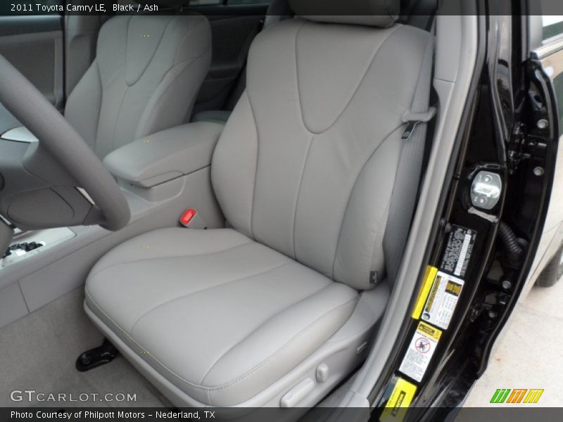 Black / Ash 2011 Toyota Camry LE