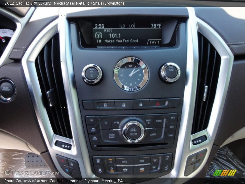 Controls of 2012 SRX Luxury