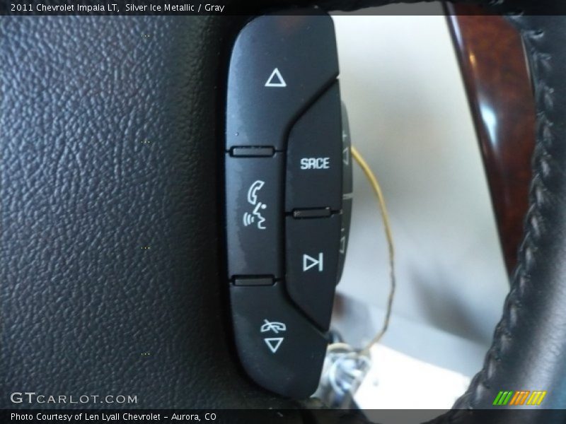 Silver Ice Metallic / Gray 2011 Chevrolet Impala LT