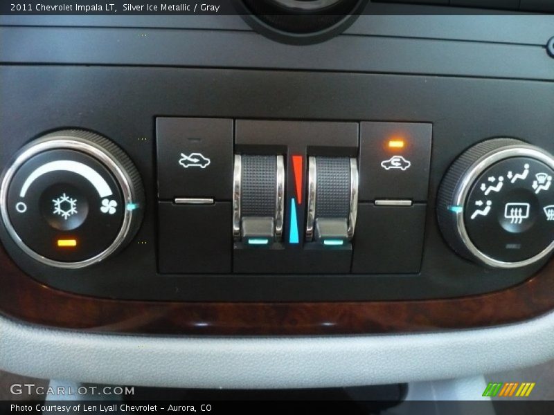 Silver Ice Metallic / Gray 2011 Chevrolet Impala LT