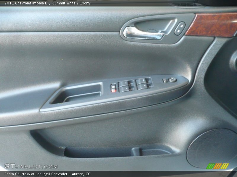 Summit White / Ebony 2011 Chevrolet Impala LT