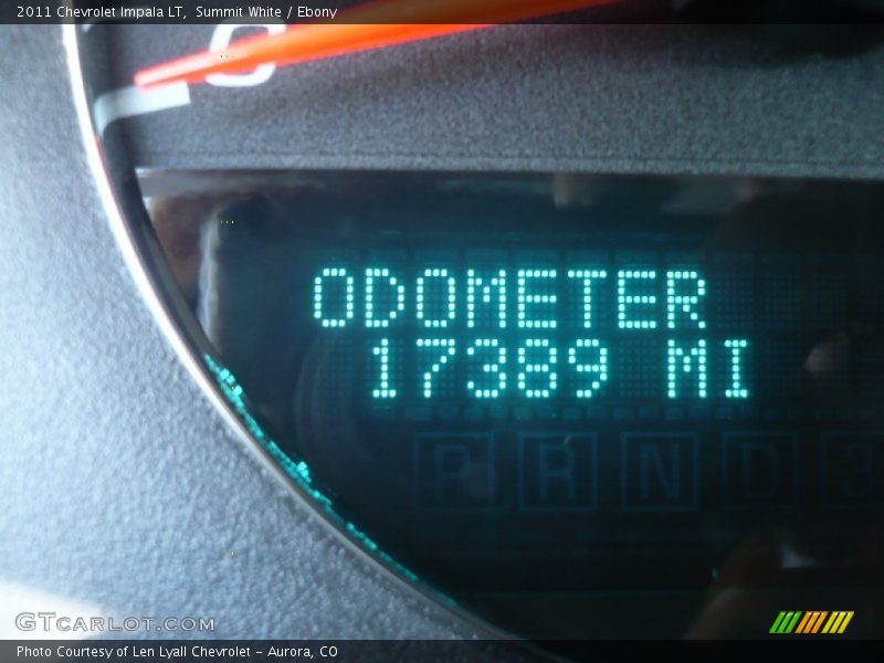 Summit White / Ebony 2011 Chevrolet Impala LT