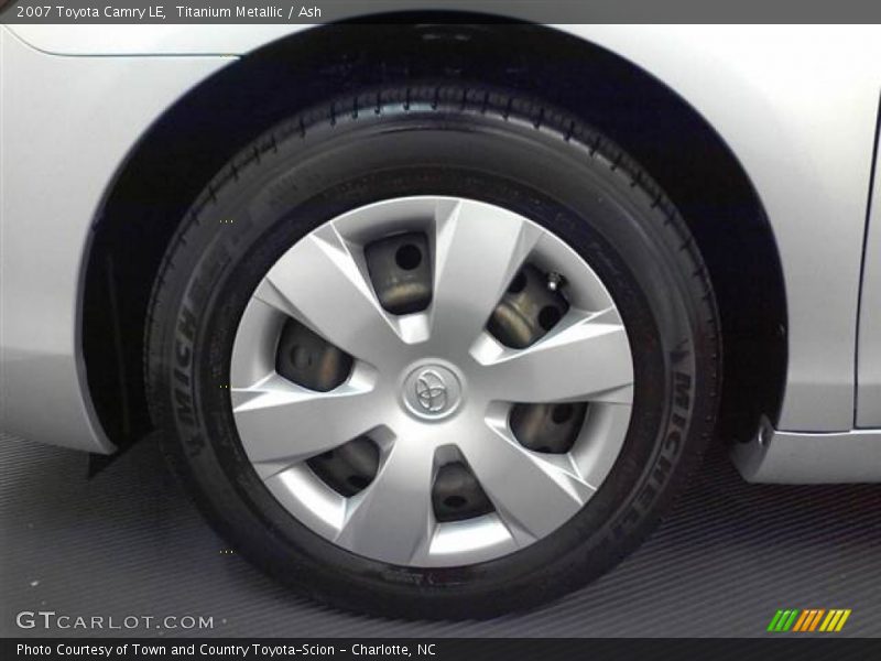 Titanium Metallic / Ash 2007 Toyota Camry LE
