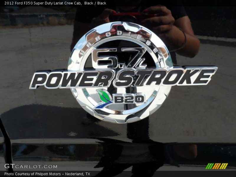 2012 F350 Super Duty Lariat Crew Cab Logo