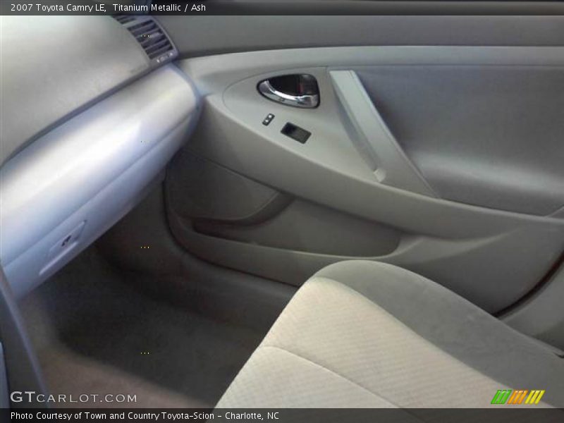Titanium Metallic / Ash 2007 Toyota Camry LE