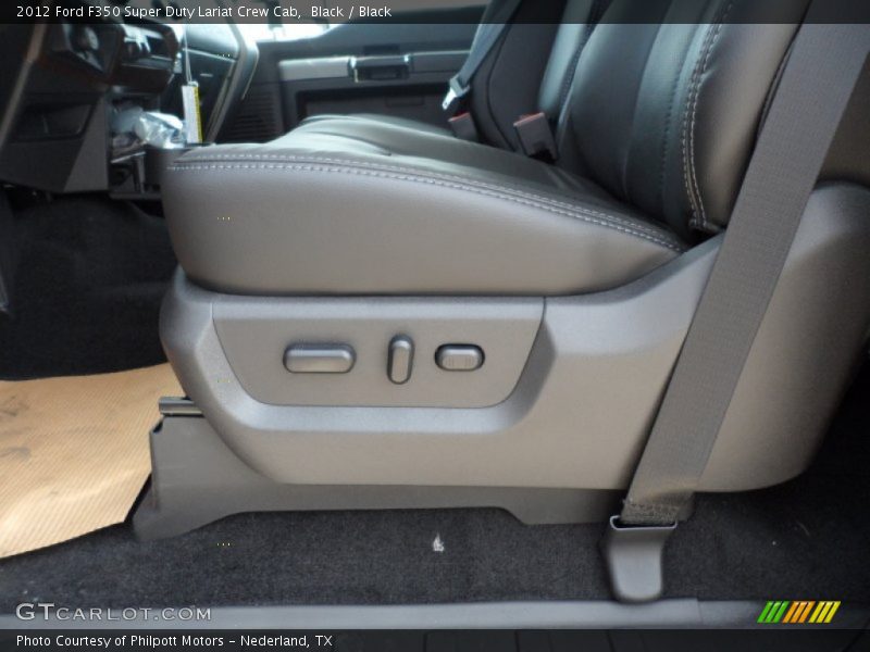 Controls of 2012 F350 Super Duty Lariat Crew Cab