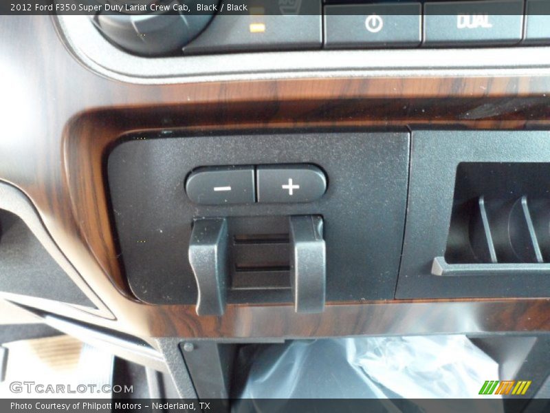 Controls of 2012 F350 Super Duty Lariat Crew Cab