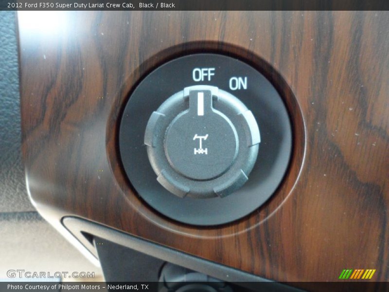 Controls of 2012 F350 Super Duty Lariat Crew Cab